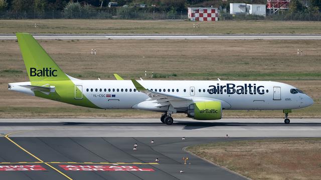 YL-CSC::airBaltic